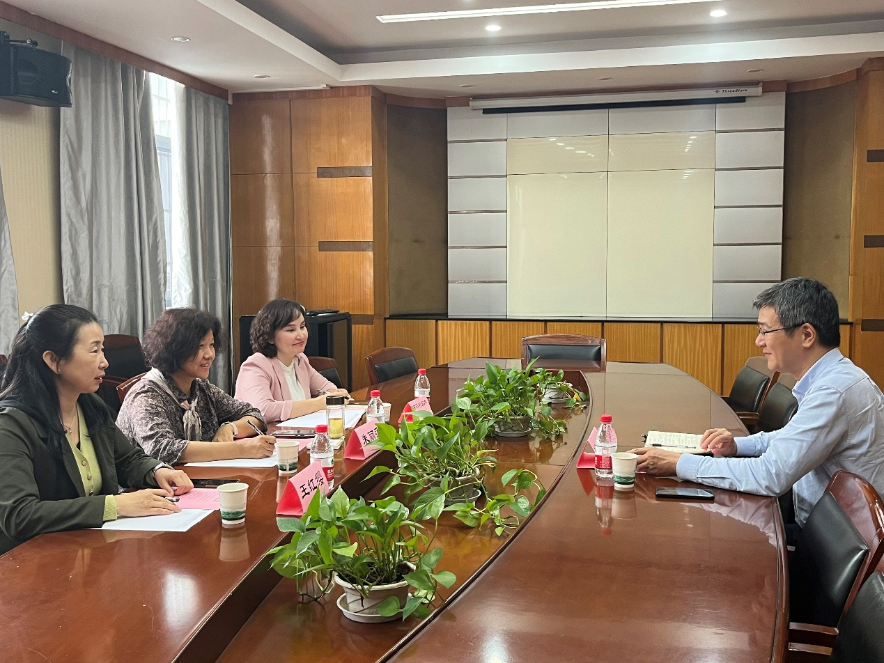 新疆大学yl9193永利来访